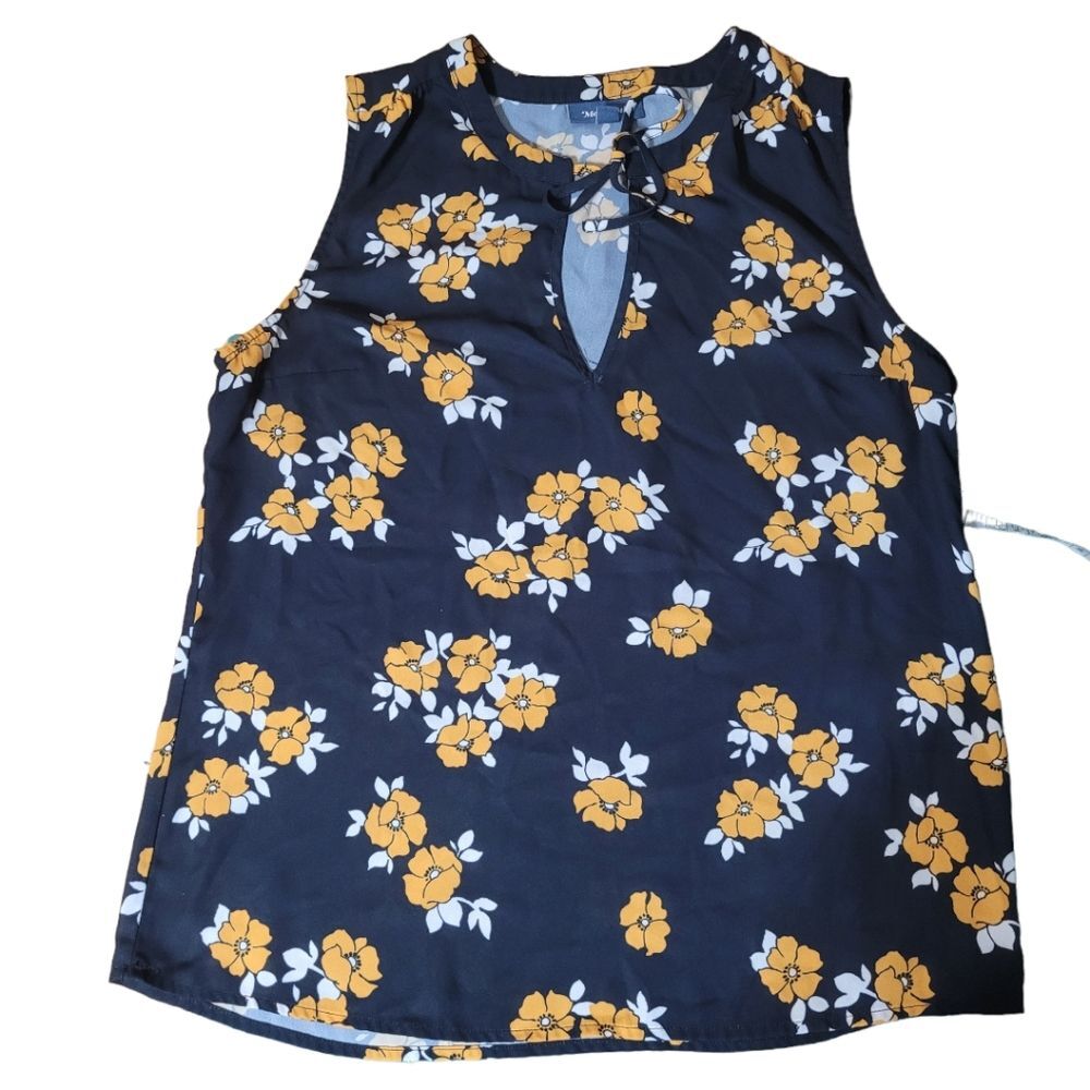 ModCloth Floral Shirt  Sleeveless Tank Top Womens Medium